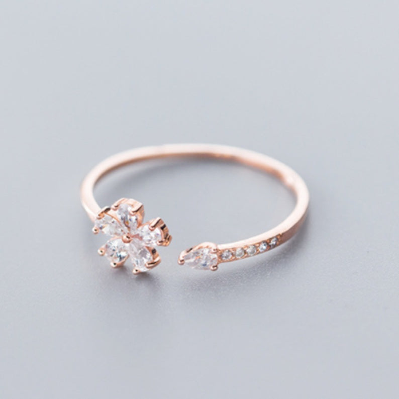 Korean Flower Silver Ring – 5-Petal Minimalist Jewelry Gift