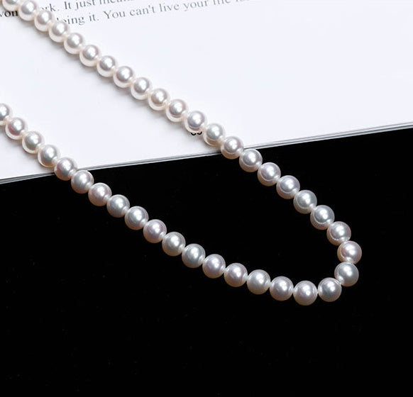 Classic Pearl Necklace – Timeless Elegance Redefined