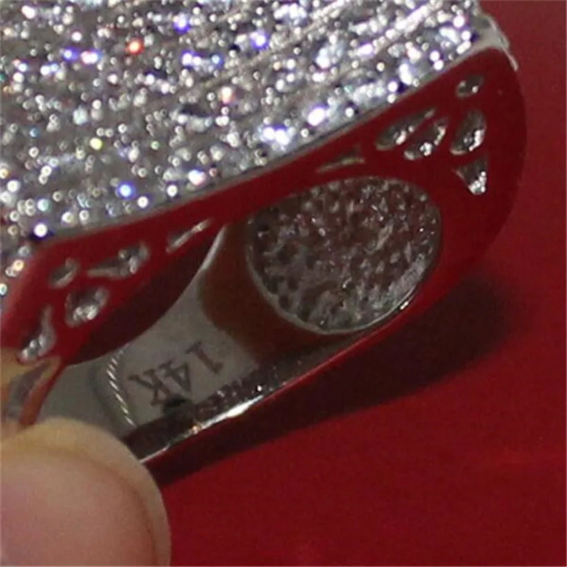 14K White Gold Diamond Ring – Luxury Unisex Jewelry