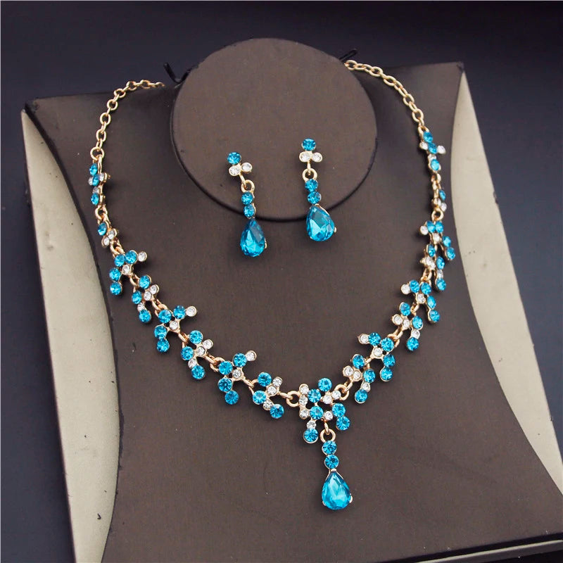 Gold Rhinestone Necklace Set