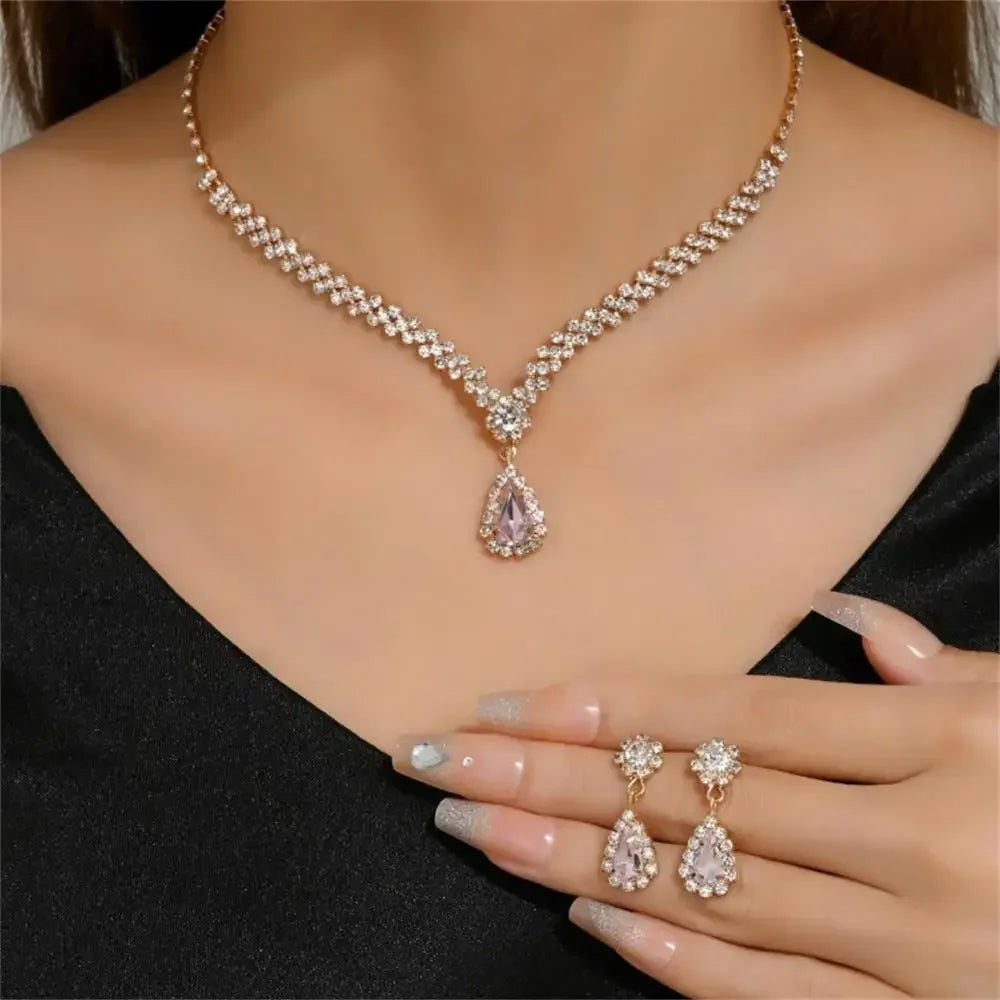 Elegant waterdrop rhinestone jewelry set for women featuring a necklace and earrings, perfect for weddings. Elegant waterdrop rhinestone jewelry set for women featuring a necklace and earrings, perfect for wedding