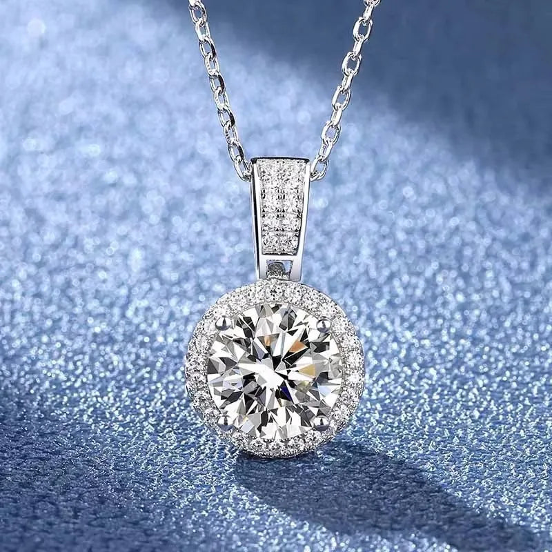 2-Carat Moissanite Necklace – 1 Dazzling Wedding-Ready Pendant