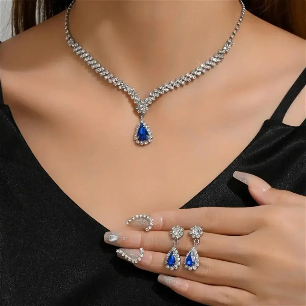 Elegant waterdrop rhinestone jewelry set for women featuring a necklace and earrings, perfect for weddings. Elegant waterdrop rhinestone jewelry set for women featuring a necklace and earrings, perfect for wedding