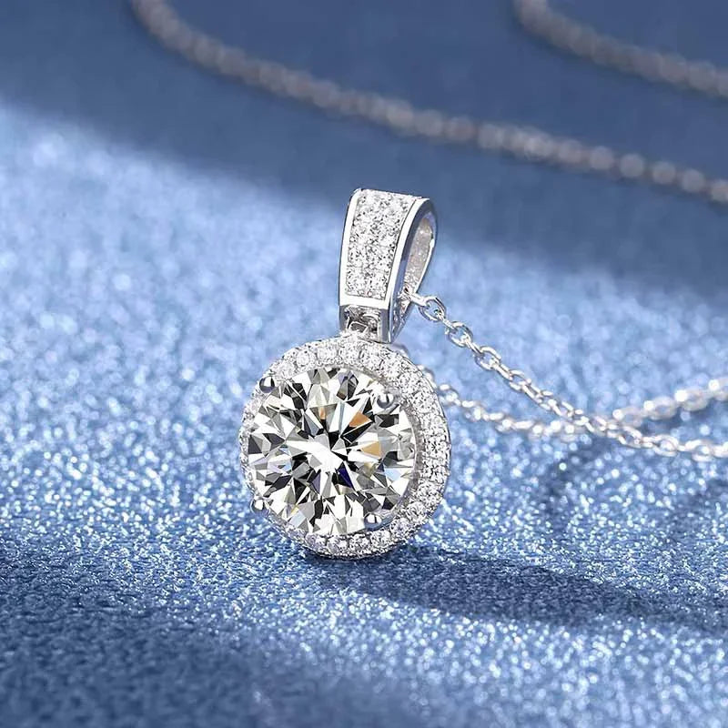 2-Carat Moissanite Necklace – 1 Dazzling Wedding-Ready Pendant