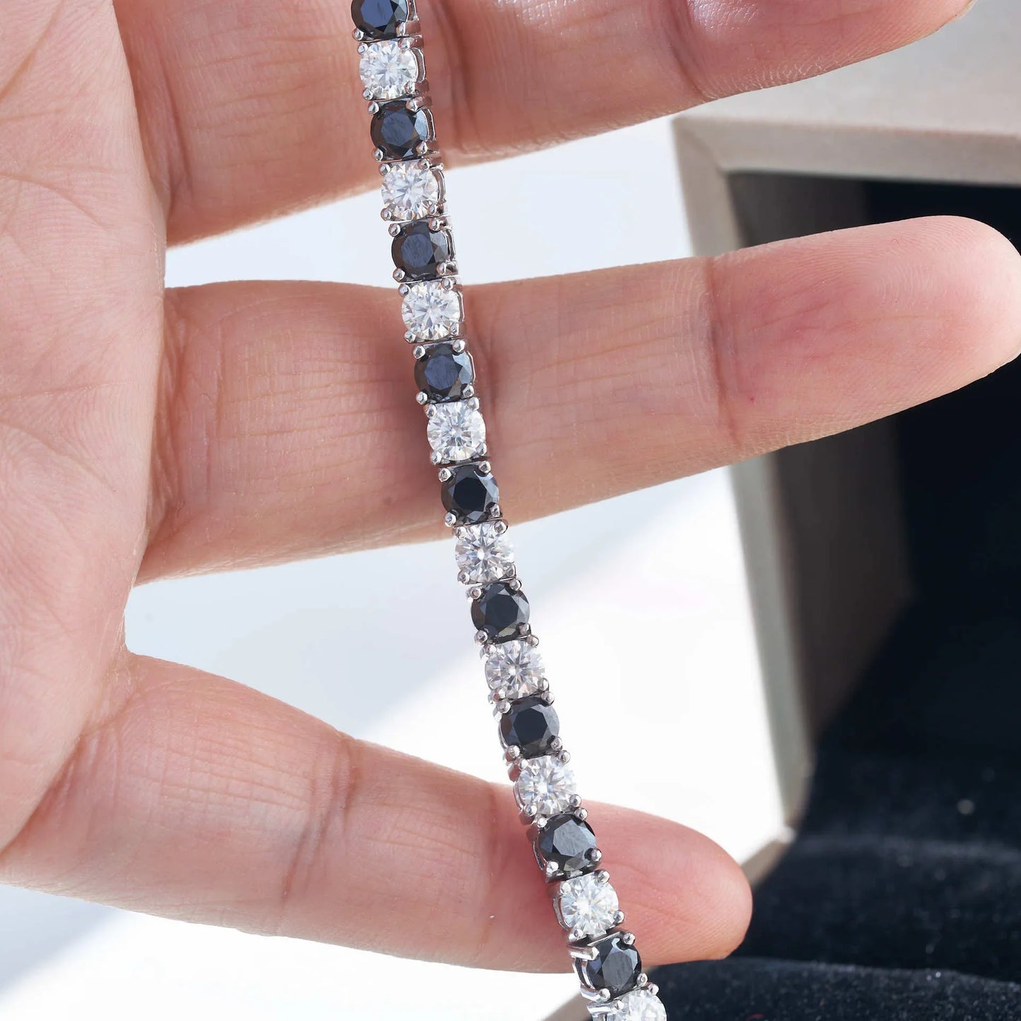 Gradient Moissanite Tennis Bracelet