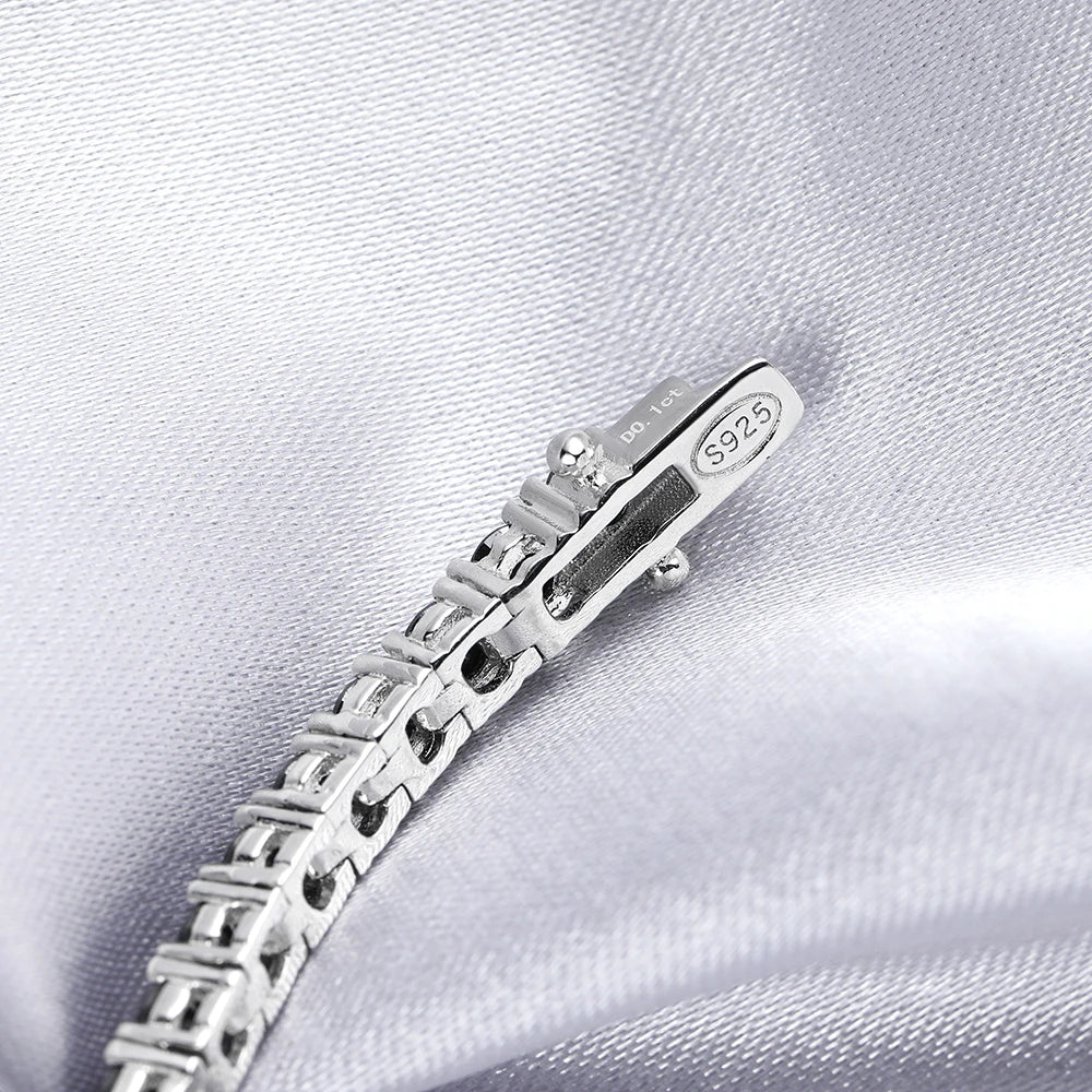 Gradient Moissanite Tennis Bracelet