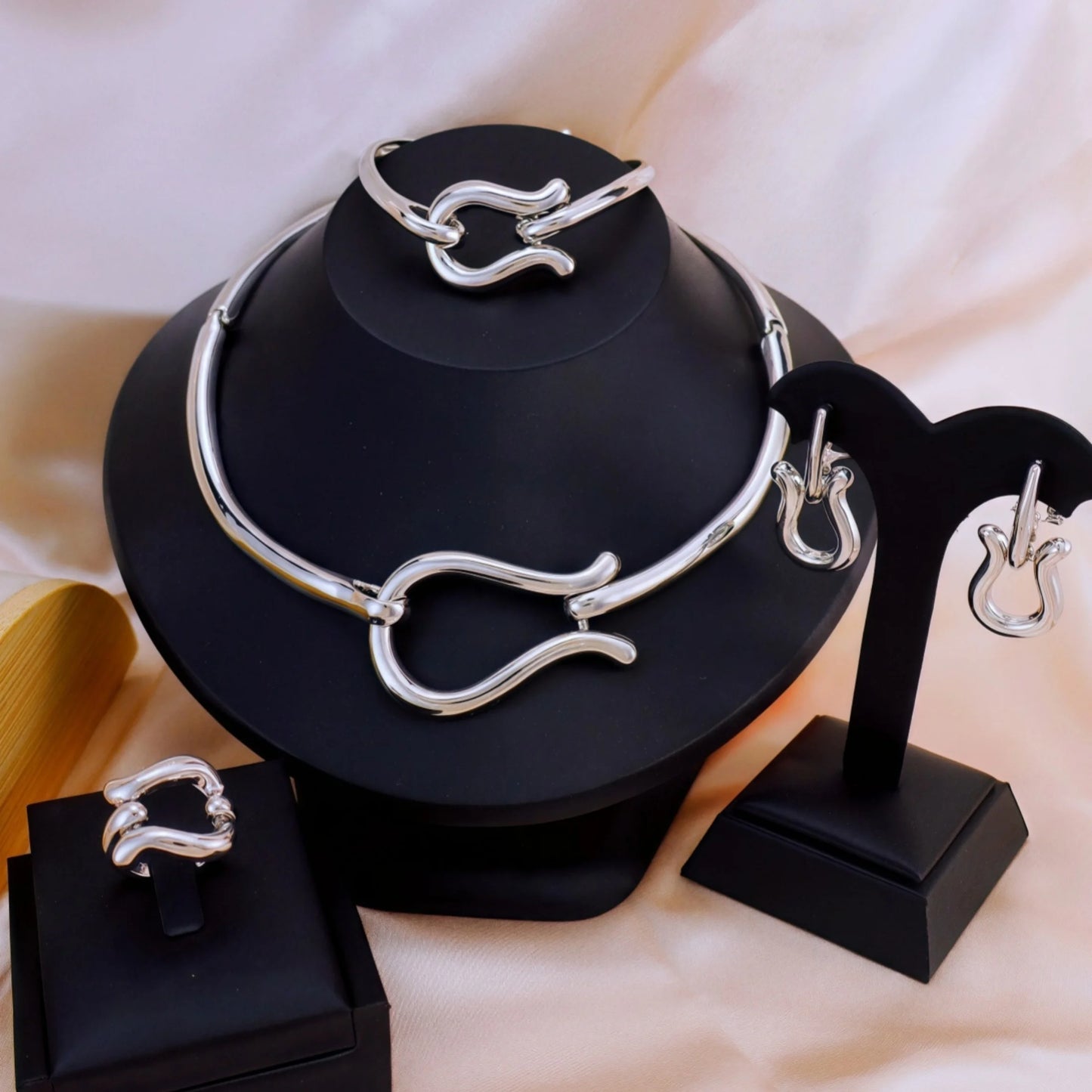 Choker Necklace Sets For Women