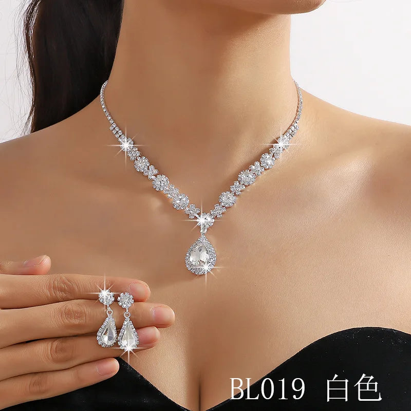 Elegant 2pcs waterdrop rhinestone jewelry set including necklace and earrings for women, perfect for weddings and special occasions.