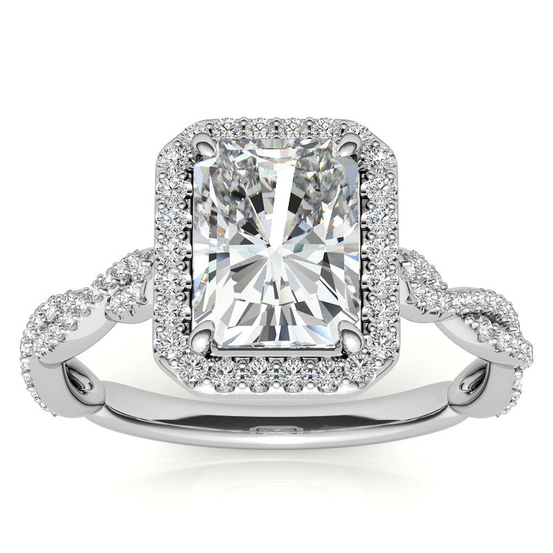 Emerald Moissanite Ring – 14K Gold Brilliance in 1 Stunning Piece