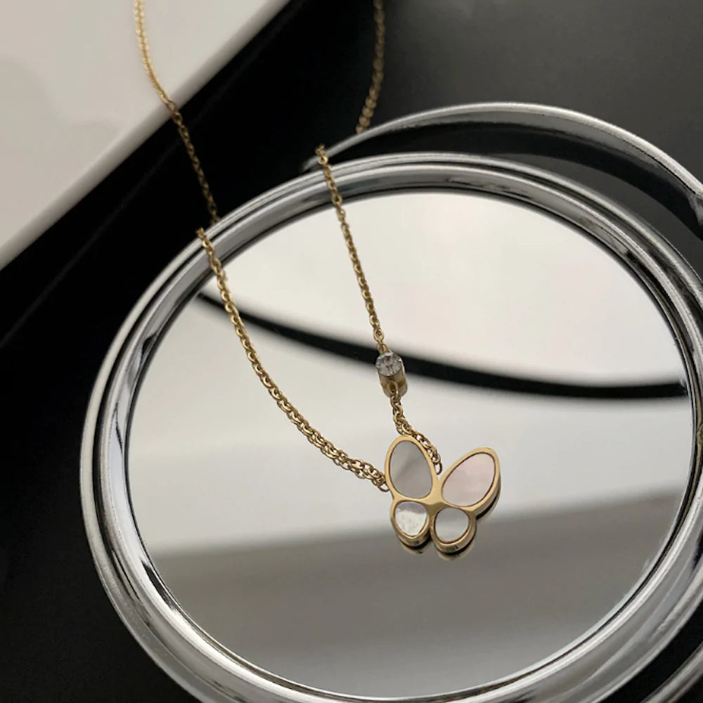 Top 1 Butterfly Pendant Necklace – Charming Look for Her