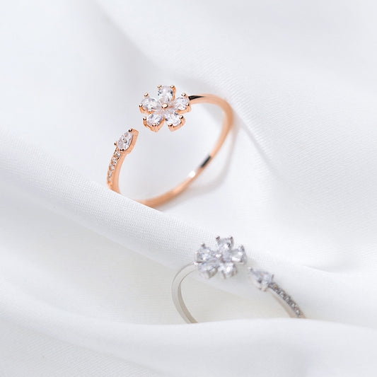 Korean Flower Silver Ring – 5-Petal Minimalist Jewelry Gift
