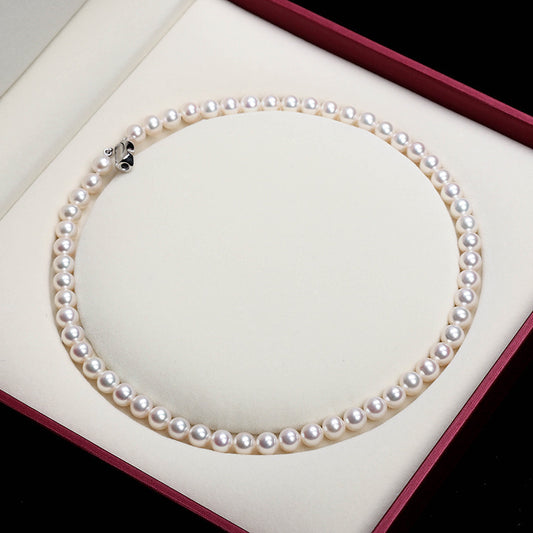 Classic Pearl Necklace – Timeless Elegance Redefined