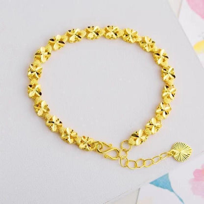 Lucky Clover Heart Necklace – 14K Gold-Plated Gift for Her