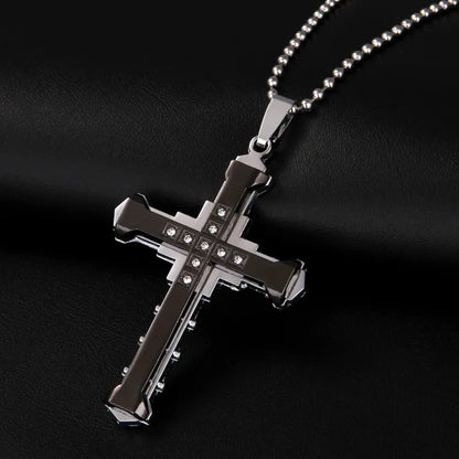 New Fashion Cross Necklace for Men Jesus Crystal Cross Pendant Necklace Black Silver Color Stainless Steel Necklace Jewelry