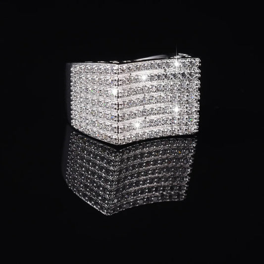 14K White Gold Diamond Ring – Luxury Unisex Jewelry