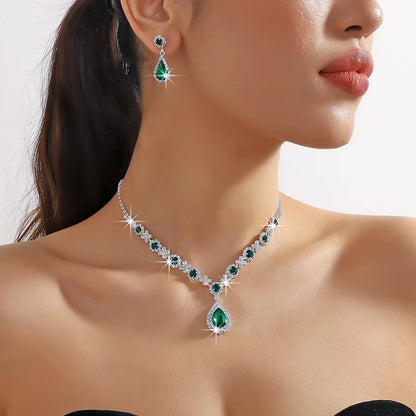 Elegant waterdrop rhinestone jewelry set featuring necklace and earrings, perfect for women and special occasions.