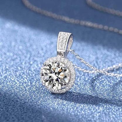 2-Carat Moissanite Necklace – 1 Dazzling Wedding-Ready Pendant