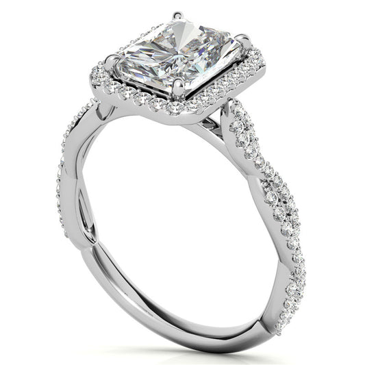 Emerald Moissanite Ring – 14K Gold Brilliance in 1 Stunning Piece