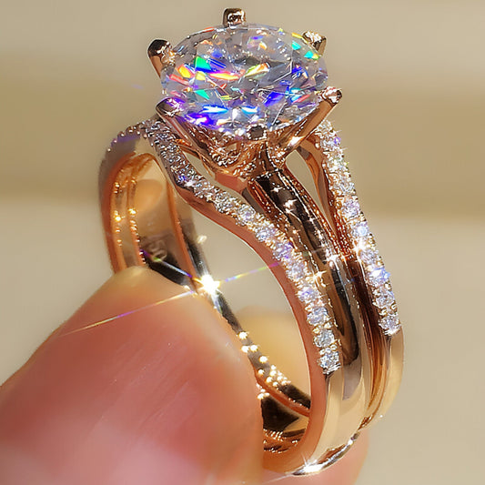 18K Gold Moissanite Ring – 1 Stunning Two-in-One Design for Her